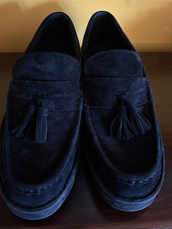 Born Shoes - 🖤 Born Capri Black Suede Tassel Loafers | Burnished Suede | Size 10 / EU 41 🖤